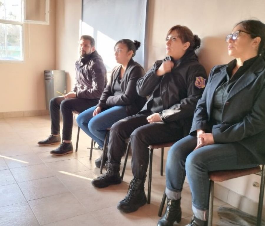 Continúan las capacitaciones en el uso y manejo de Lengua de Señas Argentinas