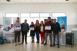 Continuamos fortaleciendo a los emprendedores santacruceños