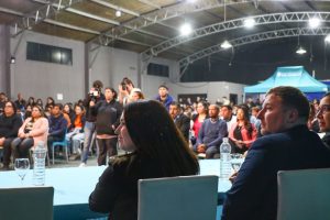 Se llevó adelante la entrega de viviendas a 54 familias en Los Antiguos