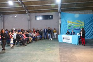 Se llevó adelante la entrega de viviendas a 54 familias en Los Antiguos