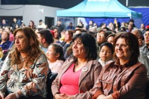 Se llevó adelante la entrega de viviendas a 54 familias en Los Antiguos