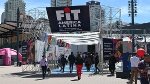 Exitosa presentación del Libro "Viajemos" en la Feria Internacional de Turismo