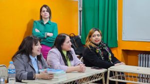 Educación se reunió con estudiantes y auxiliares docentes en Caleta Olivia
