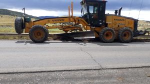 Se concretan tareas de mantenimiento en la Ruta Nacional N° 40