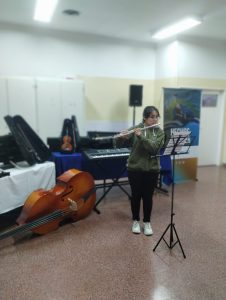 Entregaron instrumentos musicales a la Escuela Provincial de Música Re Si