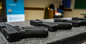 Tecnología única aplicada a la formación policial: Santa Cruz cuenta con un Polígono de Tiro Virtual