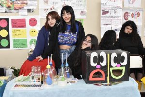Se realizó la Muestra Anual de Ciencias Naturales y Tecnología en el CPES N°11