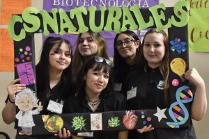 Se realizó la Muestra Anual de Ciencias Naturales y Tecnología en el CPES N°11
