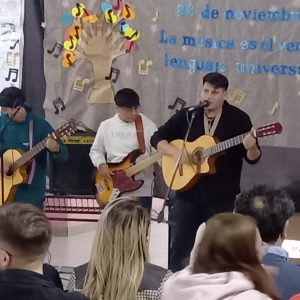 Estudiantes del IPESCO celebraron el Día de la Música