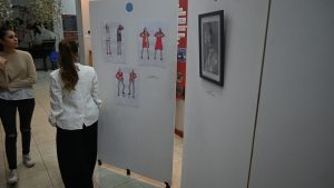 Se inauguró la muestra “Abrazando nuestra Casa”