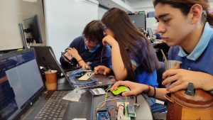 Estudiantes de la Escuela Industrial N°4 participaron de las Olimpiadas Nacionales de Electrónica