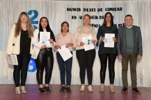 Puerto San Julián: Más de 98 estudiantes recibieron sus certificaciones de egresados del CFEyAP N°6