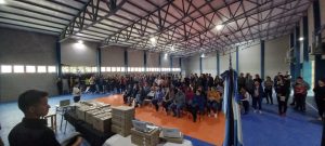 Educación inició la entrega de 9.700 notebooks para estudiantes secundarios