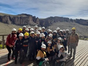 Estudiantes de la Escuela Primaria N°23 de Cañadón Seco llevaron adelante una salida educativa