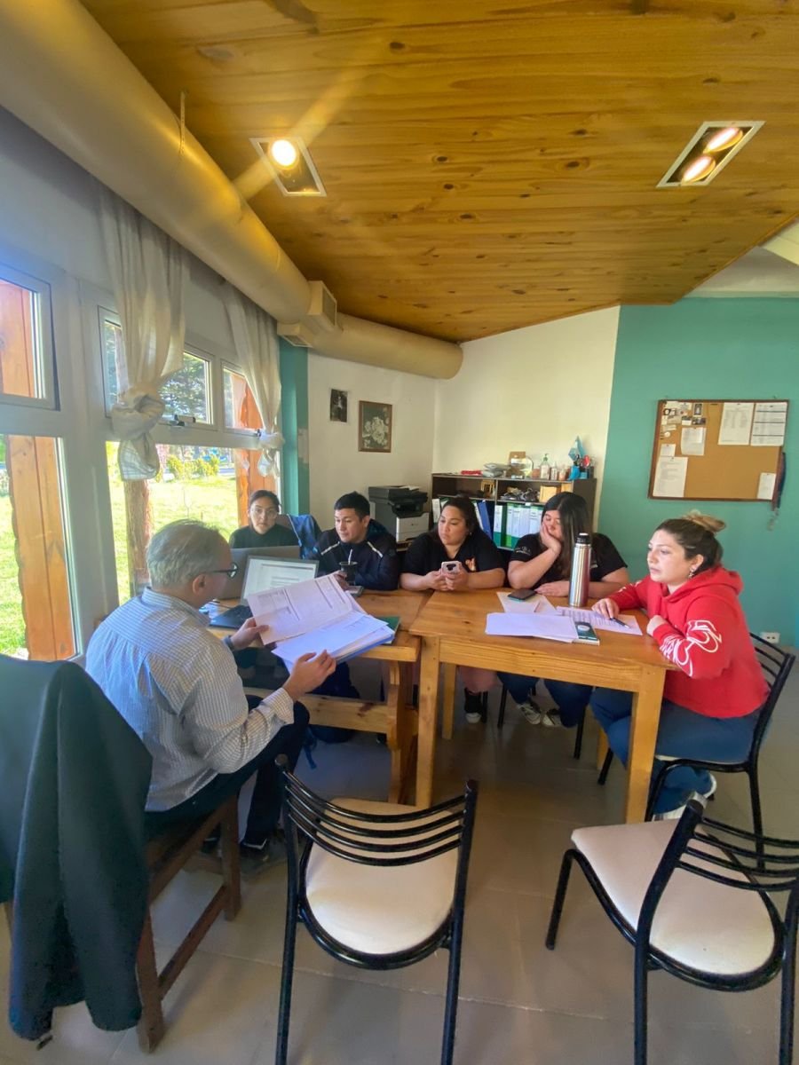 Se otorgó distinción turística a la Municipalidad de Los Antiguos