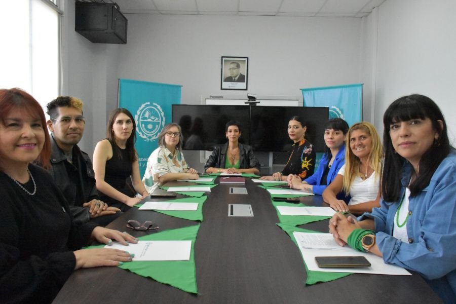 Salud continúa garantizando la interrupción voluntaria y legal del embarazo y los derechos sexuales en toda la provincia