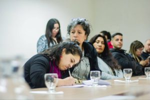 Se fortalece el quehacer productivo con equipamiento para 21 emprendedorxs santacruceñxs