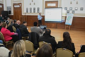 Martínez: “Tenemos el enorme desafío donde el Gobernador plantea poner a Santa Cruz de pie”