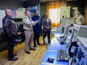 Producción y Prefectura Naval Argentina articulan acciones para el control de buques operativos en espacios marítimos