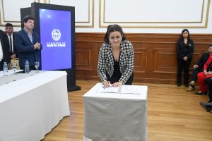 Vidal: “Reconstruir la educación pública, poner en marcha los establecimientos públicos educativos, es un trabajo de todos”