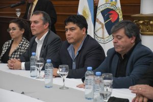 Vidal: “Reconstruir la educación pública, poner en marcha los establecimientos públicos educativos, es un trabajo de todos”