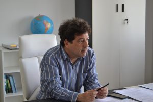 Busquet: “Es muy importante que los ofrecimientos públicos de los cargos docentes vuelvan a ser presenciales”
