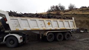 El gobierno de la provincia trabaja en la distribución de carbón y leña