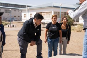 Vidal recorrió escuelas de Caleta Olivia: “Duele tanto abandono"