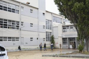 Operativo Escuelas: El Ejército se sumó a las tareas de mantenimiento en el Colegio Guatemala