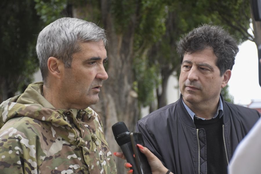 Operativo Escuelas: El Ejército se sumó a las tareas de mantenimiento en el Colegio Guatemala