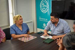 Salud coordina acciones con hogares de adultos mayores