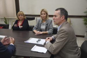 El Gobierno y la Cámara Inmobiliaria avanzan en la creación del Colegio de Corredores Inmobiliarios en Santa Cruz
