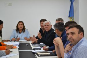 El Gobierno de Santa Cruz propuso a los docentes un mayor aumento, por encima de la inflación