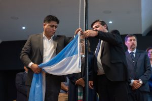 Vidal expuso detalles de la situación financiera en Santa Cruz
