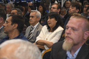 Vidal expuso detalles de la situación financiera en Santa Cruz