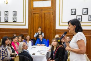 8M: Las mujeres santacruceñas como protagonistas se convocaron el Casa de Gobierno