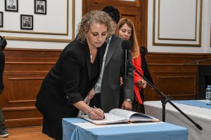 Vidal puso en funciones a Cecilia Borselli, ministra Secretaria General de la Gobernación