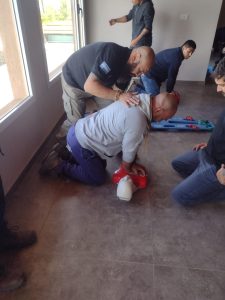 Capacitaron en primeros auxilios a agentes de Distrigas