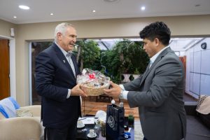 Vidal con Stanley: Regalos y “una charla profunda” de más de 3 horas