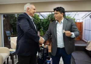 Vidal con Stanley: Regalos y “una charla profunda” de más de 3 horas