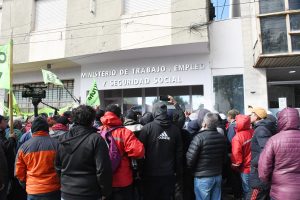 Despidos en Represas: el Gobierno de Santa Cruz dictó la Conciliación Obligatoria