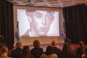 "Dossier 19" se presentó en Santa Cruz con el claro mensaje: ¡Nunca Más!