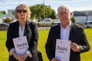 "Dossier 19" se presentó en Santa Cruz con el claro mensaje: ¡Nunca Más!