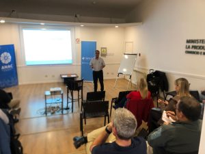 Capacitaron en Seguridad Aérea a equipos que realizan vuelos sanitarios