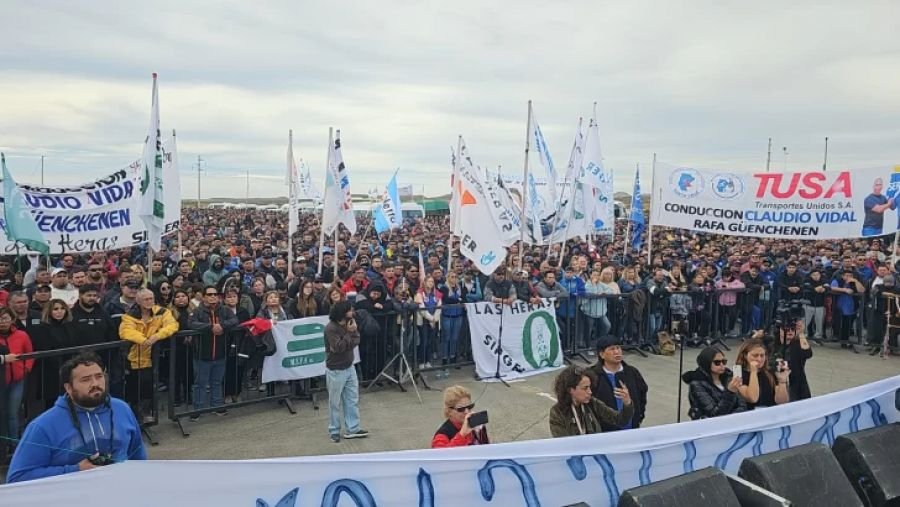 Gutiérrez dijo que YPF tiene que devolverle a Santa Cruz todo lo que se llevó
