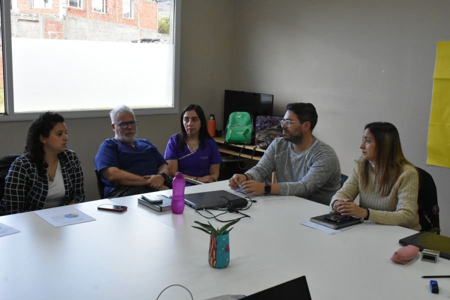 Salud llevó a cabo agenda de trabajo en Río Turbio