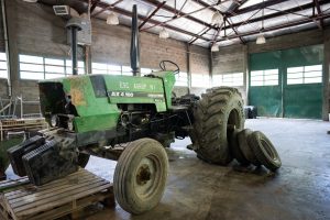 Vidal en Gregores: Recorrió la Escuela Agropecuaria N°1 y redobló su apuesta por la producción