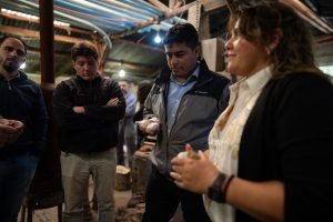 Vidal en Gregores: Recorrió la Escuela Agropecuaria N°1 y redobló su apuesta por la producción