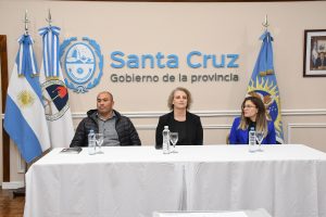 Se firmó convenio para generar mayor transparencia en programas habitacionales del IDUV