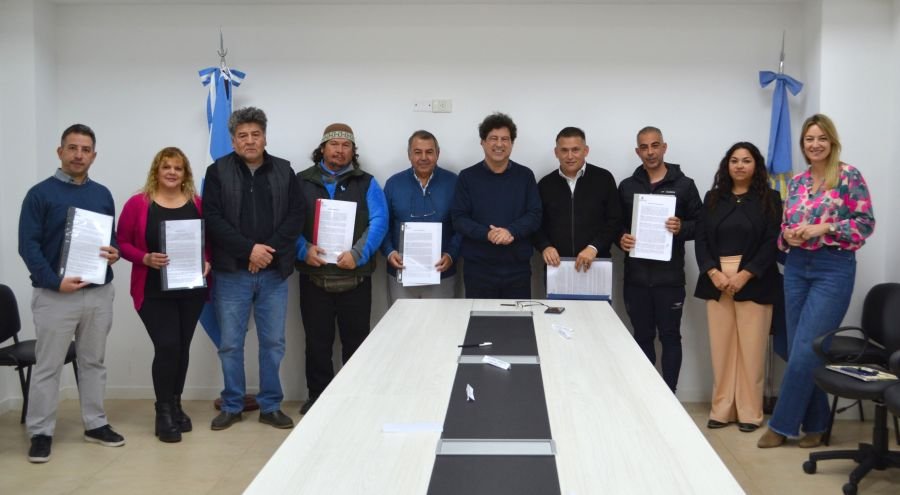 Busquet: “Nos parece muy importante concretar los convenios con las entidades deportivas para beneficio de nuestros jóvenes”